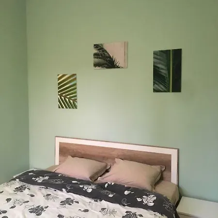 Apartment Central *